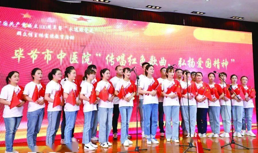 如何与班里的女生处成朋友？